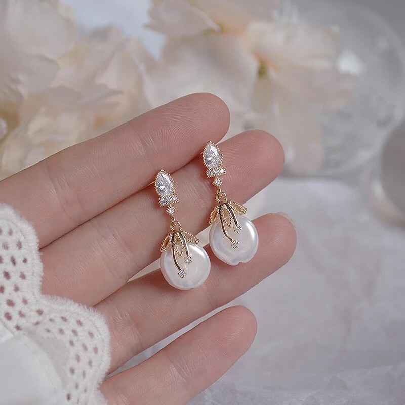 Bông Tai Ngọc Trai Nữ Bohemia Thanh Lịch Yuki, Bông Tai Trang Sức Vàng Thật 14K AAA Zirconia Sang Trọng Trang Sức Cưới Cho Nữ Dành Cho Cô Dâu Quà Giáng Sinh