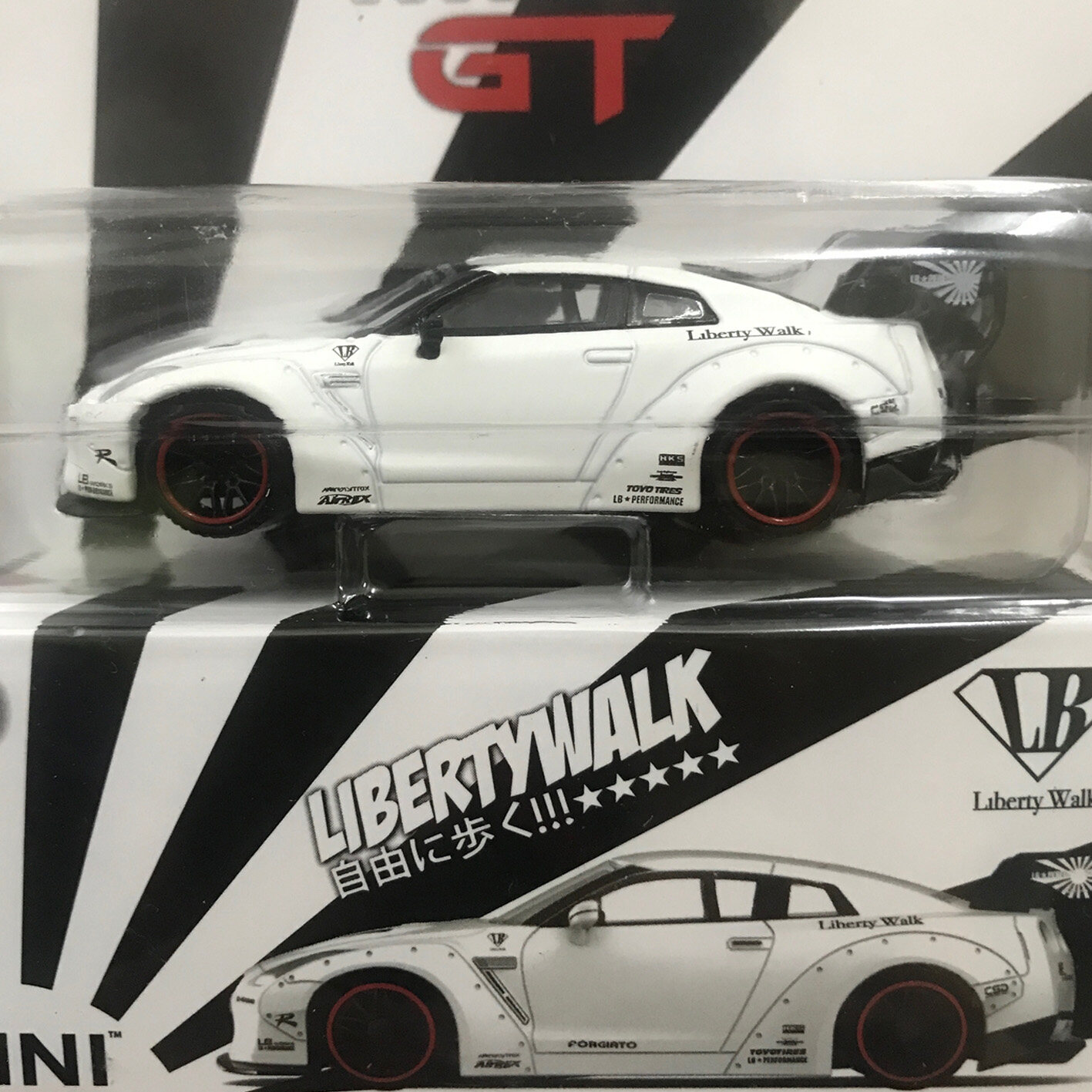 Mini GT #9 Libertywalk LB Works Nissan GT-R Matte White