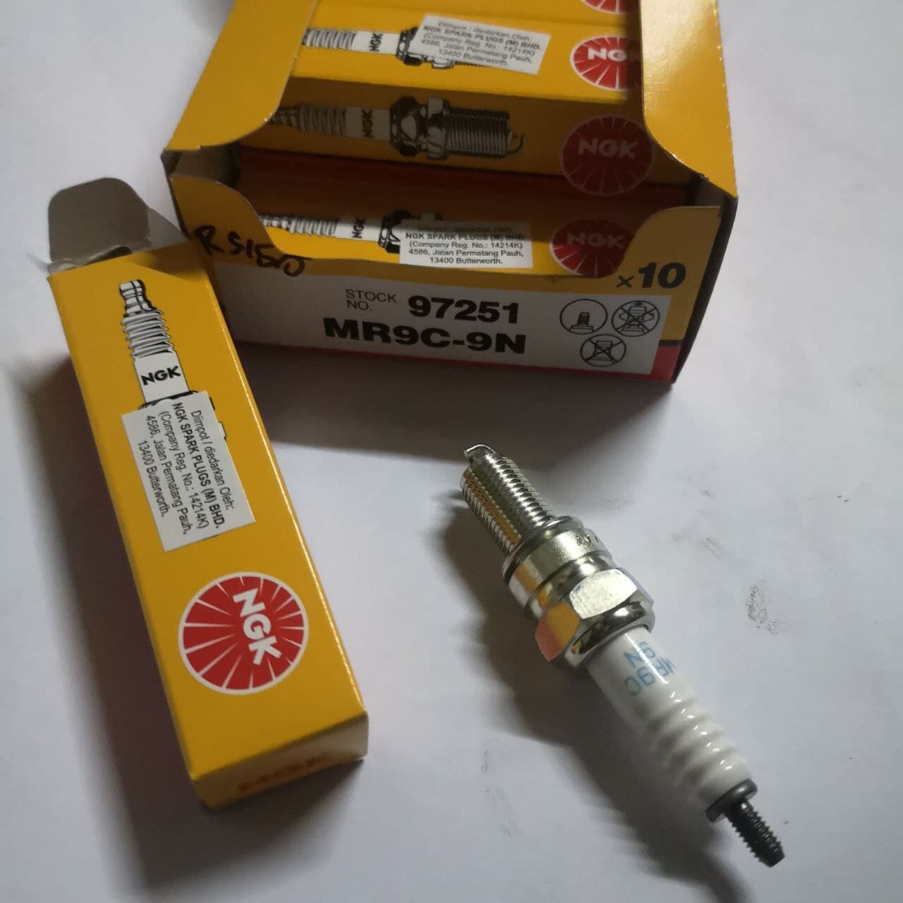 ORI NGK SPARK PLUG HONDA RS150/RS150R/RSX MR9C9N JAPAN PLUG RS RSX Lazada