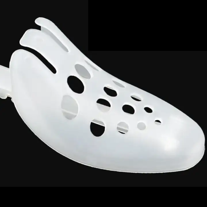 Plastic shoe shaper Clearance