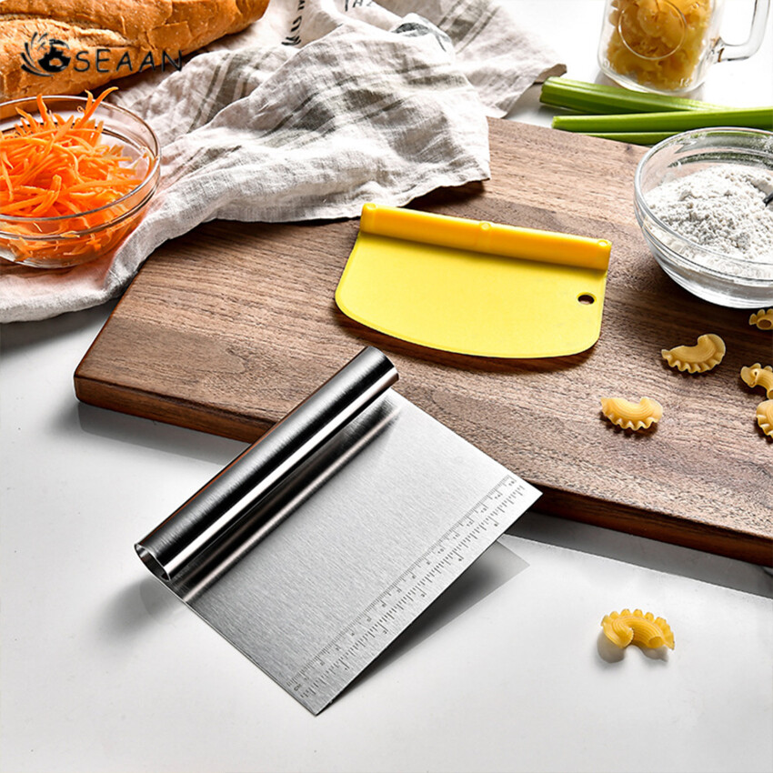 1pc Kitchen Dough Scrapers Bread Dough Cutter Plastic Baking Spatulas Bakery Scraper Household Baking Supplies