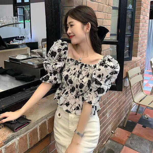 Korean version of the square collar floral short-sleeved shirt 2023 new sweet foreign style waist reducing age top