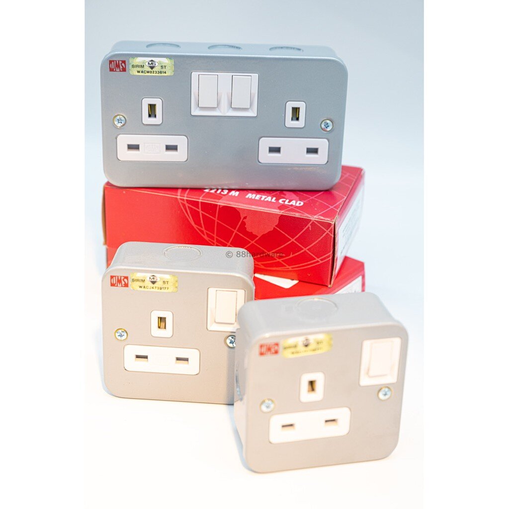 UMS Metal clad / electric socket / metal socket / switch / plug besi