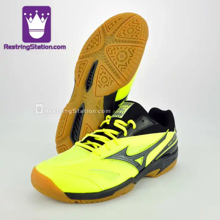 mizuno badminton shoes malaysia