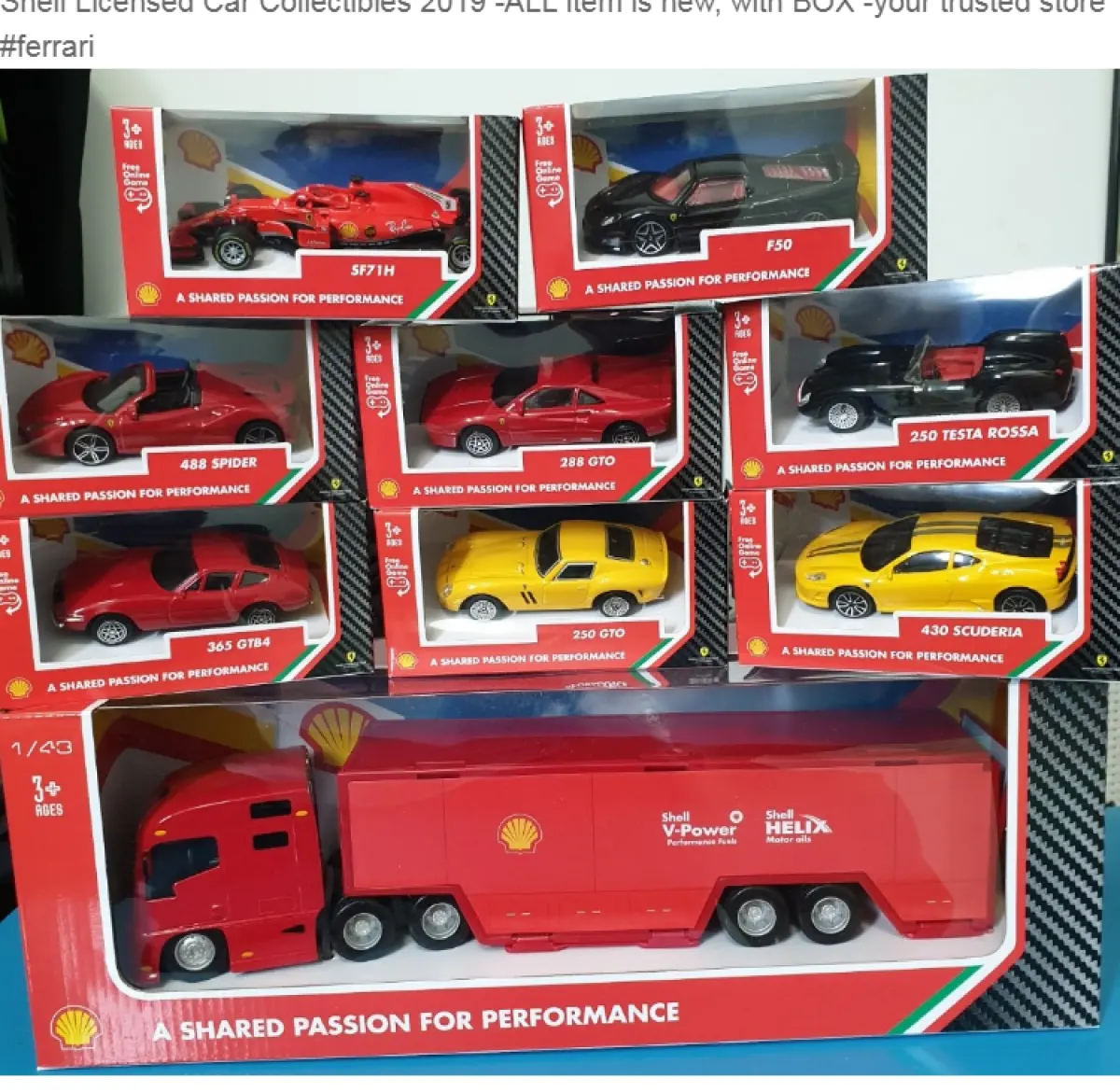 bburago ferrari truck