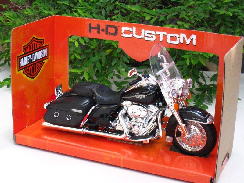 Игрушечные мотоциклы Harley Davidson