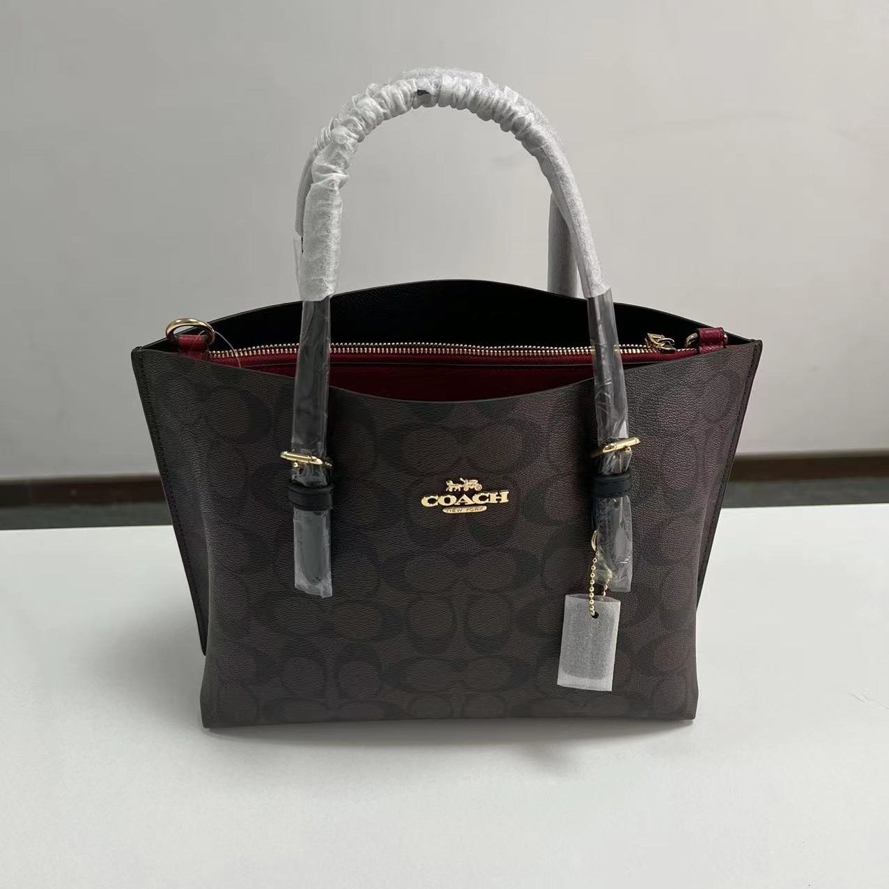 Shop online with New trend bags now! Visit New trend bags on Lazada.