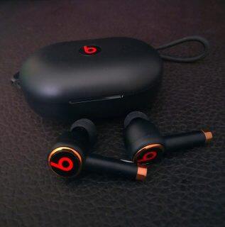 beats earbuds tour 3